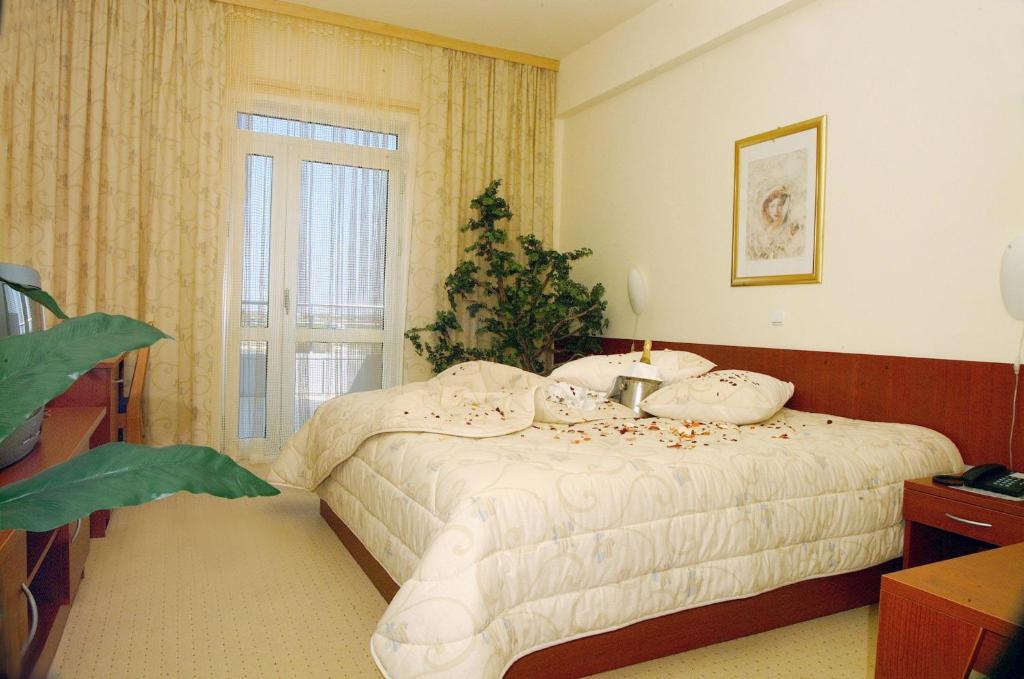 Hotel Zovko Slavonski Brod Oda fotoğraf